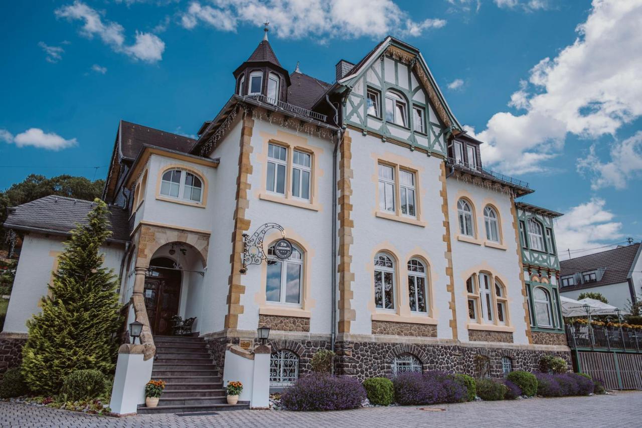 Alte Landratsvilla Hotel Bender Westerburg  Eksteriør billede