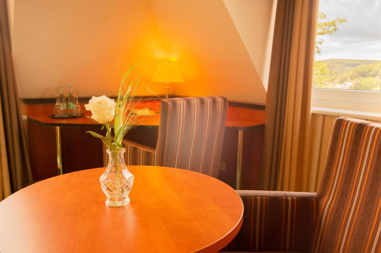 Alte Landratsvilla Hotel Bender Westerburg  Eksteriør billede